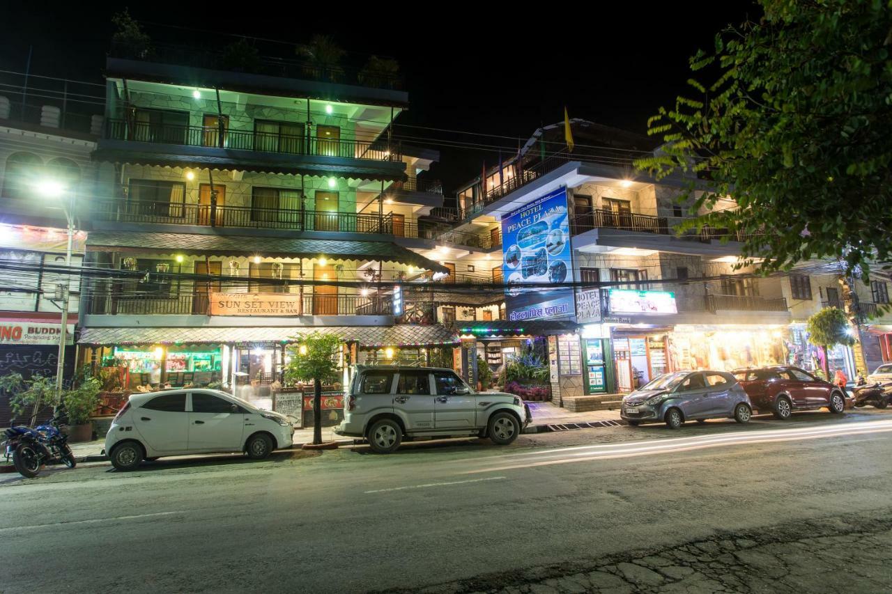 Hotel Peace Plaza Pokhara Extérieur photo