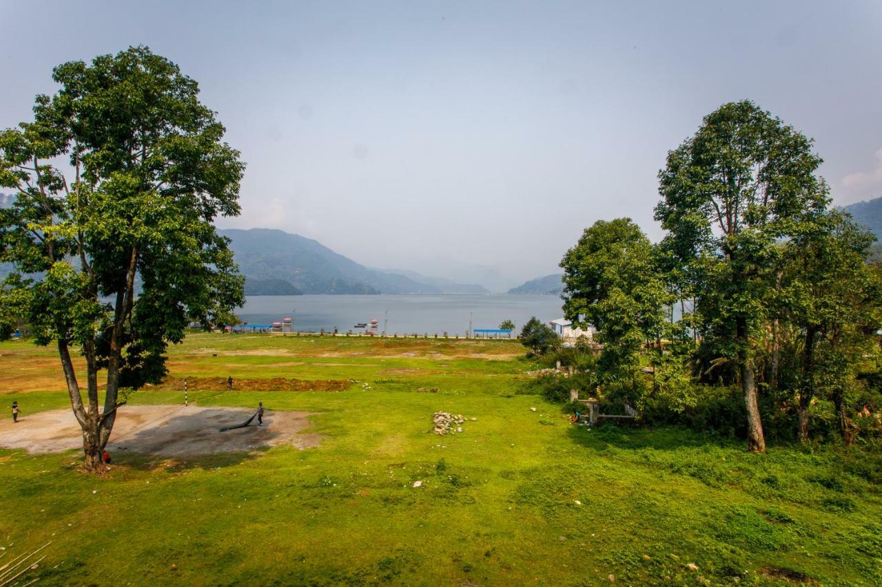 Hotel Peace Plaza Pokhara Extérieur photo
